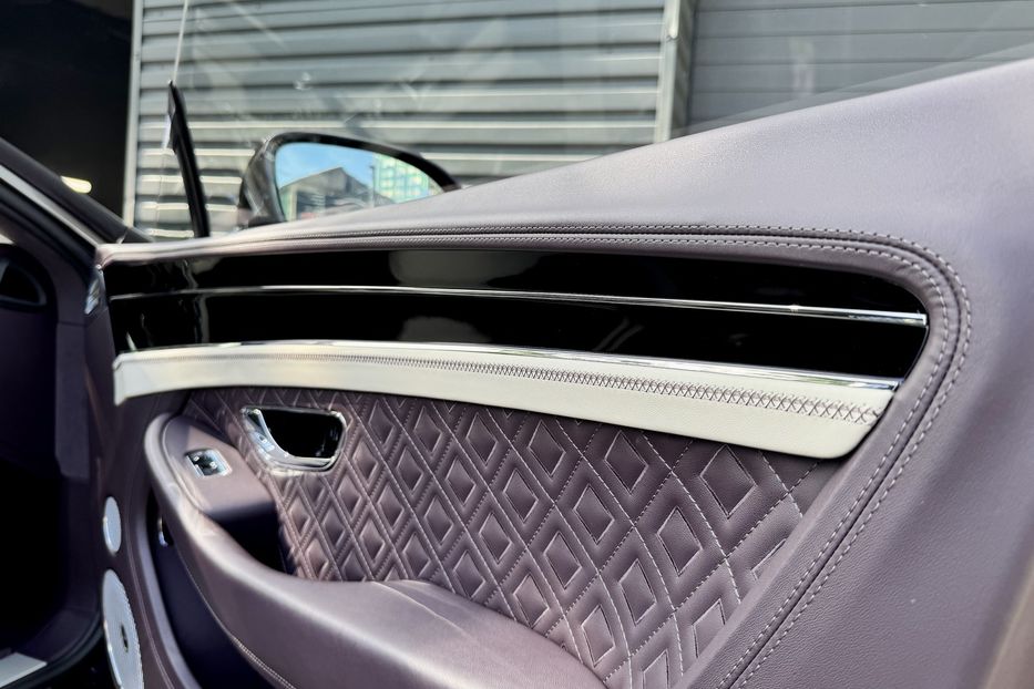 Продам Bentley Continental GT Mulliner  2022 года в Киеве