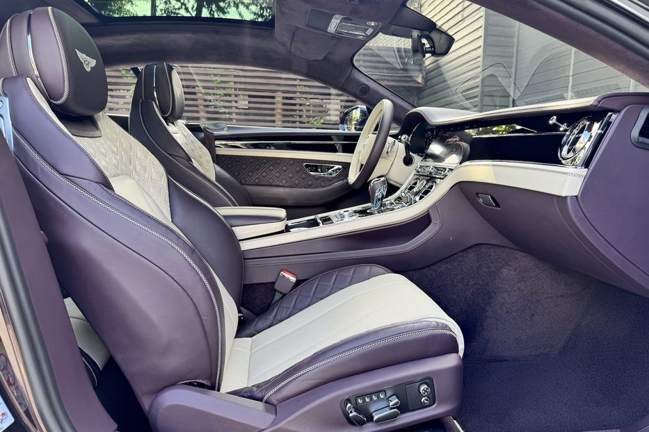 Продам Bentley Continental GT Mulliner  2022 года в Киеве