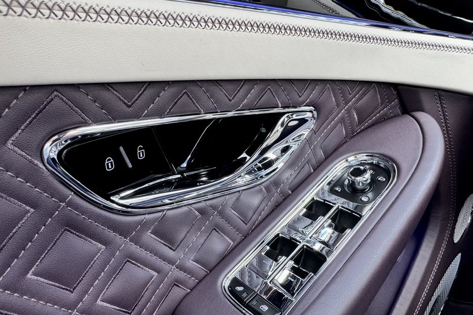 Продам Bentley Continental GT Mulliner  2022 года в Киеве
