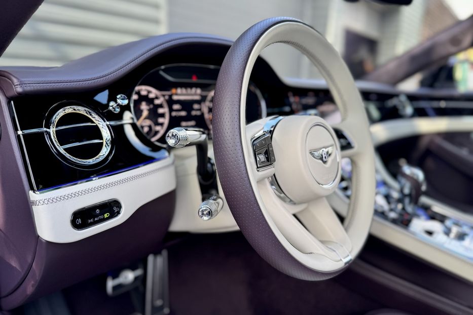 Продам Bentley Continental GT Mulliner  2022 года в Киеве