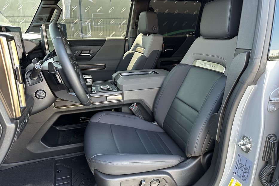 Продам Hummer Hummer EV 4x4 SUV 2024 года в Киеве