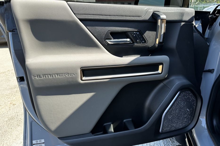 Продам Hummer Hummer EV 4x4 SUV 2024 года в Киеве