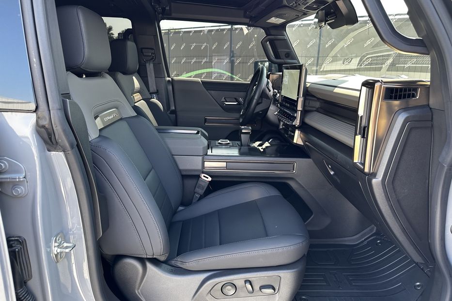 Продам Hummer Hummer EV 4x4 SUV 2024 года в Киеве