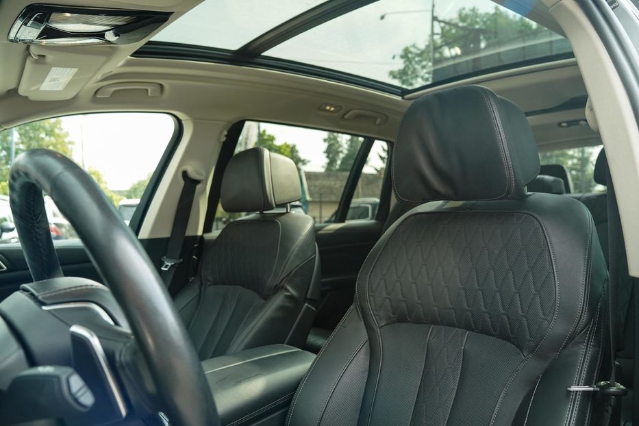 Продам BMW X7 xDrive40I 2022 года в Черновцах