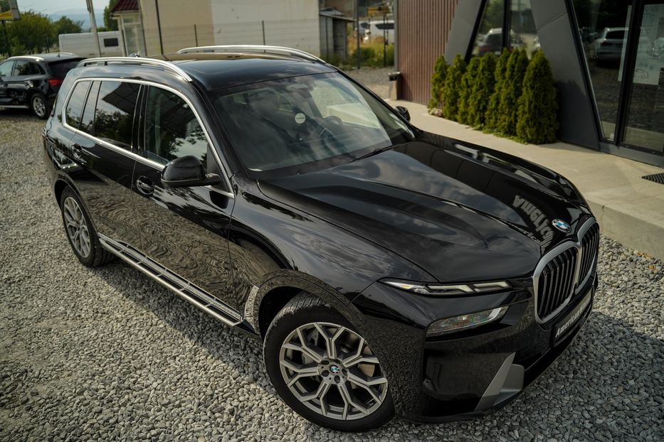 Продам BMW X7 xDrive40I 2022 года в Черновцах