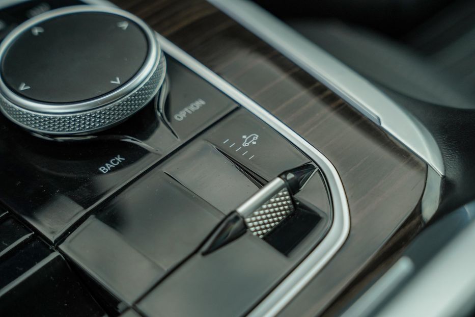 Продам BMW X7 xDrive40I 2022 года в Черновцах