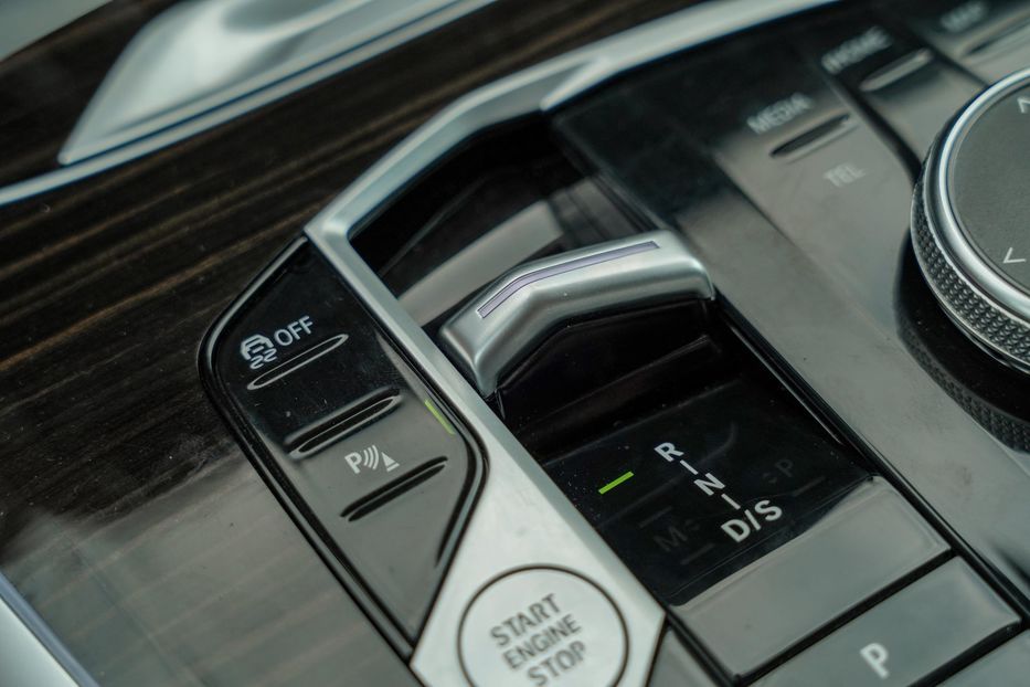 Продам BMW X7 xDrive40I 2022 года в Черновцах
