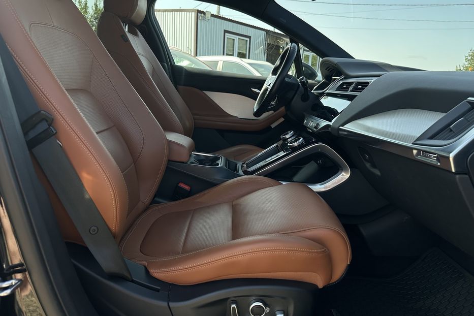 Продам Jaguar E-Pace Jaguar E-Pace I-Pace 2019 года в Львове