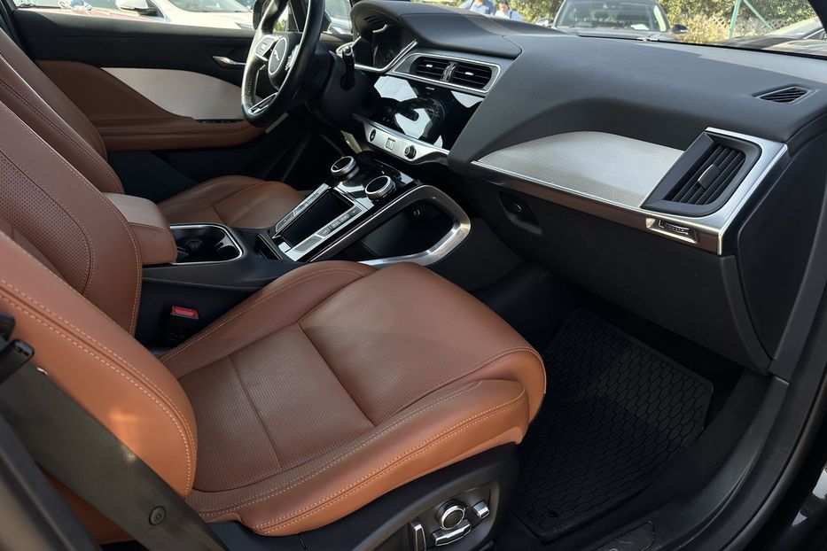 Продам Jaguar E-Pace Jaguar E-Pace I-Pace 2019 года в Львове