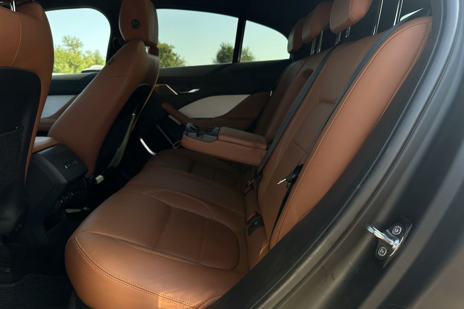 Продам Jaguar E-Pace Jaguar E-Pace I-Pace 2019 года в Львове