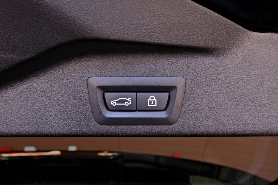 Продам BMW X5 2020 года в Одессе