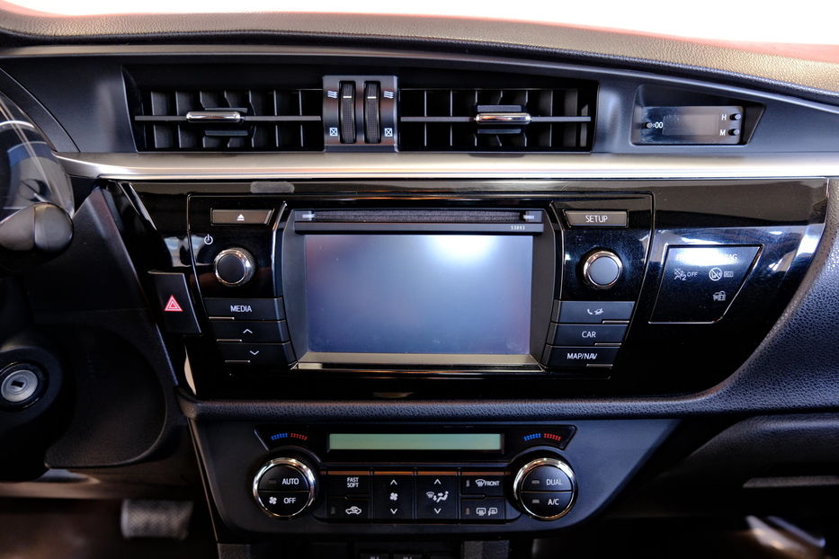 Продам Toyota Corolla 2014 года в Одессе