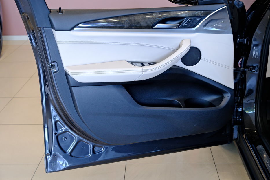Продам BMW X3 SDrive30i 2020 года в Одессе