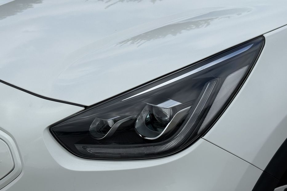 Продам Kia Niro 64квт АВТО В РІВНОМ 2021 года в Львове
