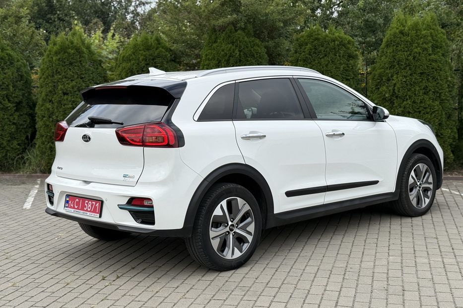 Продам Kia Niro 64квт АВТО В РІВНОМ 2021 года в Львове