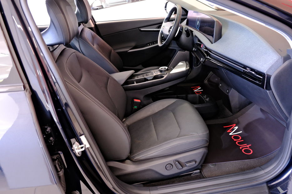 Продам Kia EV6 2023 года в Одессе