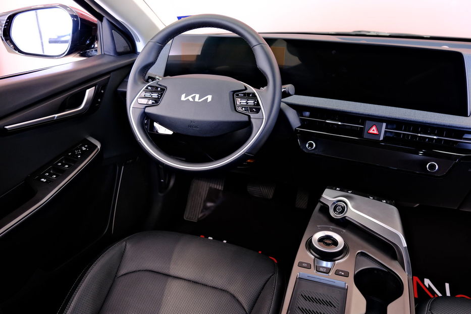Продам Kia EV6 2023 года в Одессе