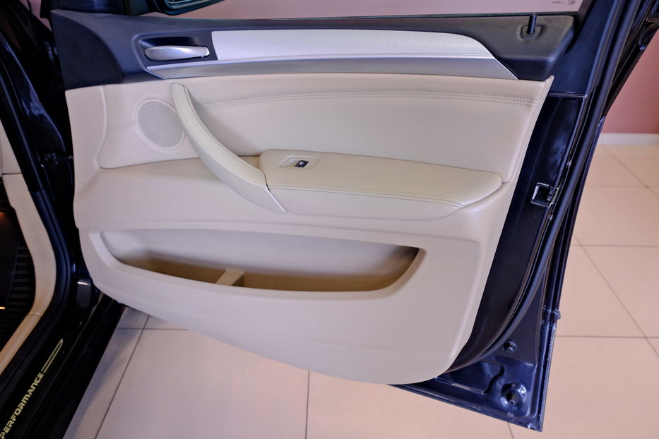 Продам BMW X5 2007 года в Одессе