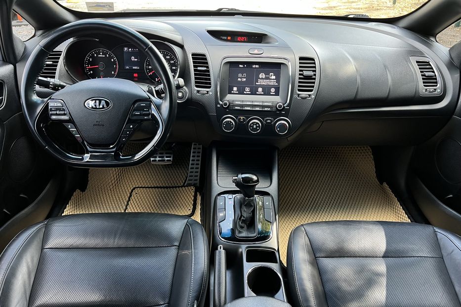 Продам Kia Forte COMIS 2017 года в г. Умань, Черкасская область