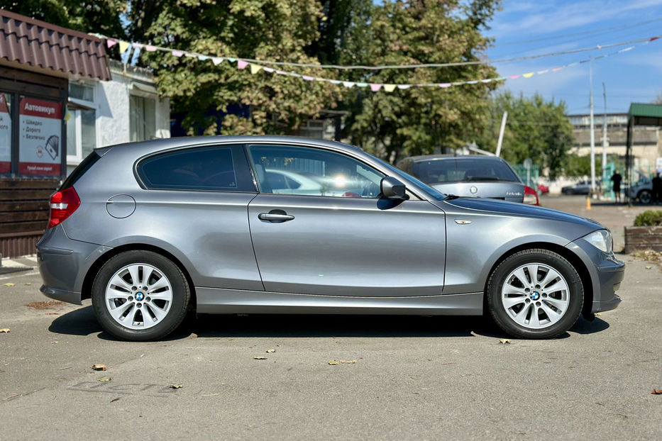 Продам BMW 116 2011 года в Киеве