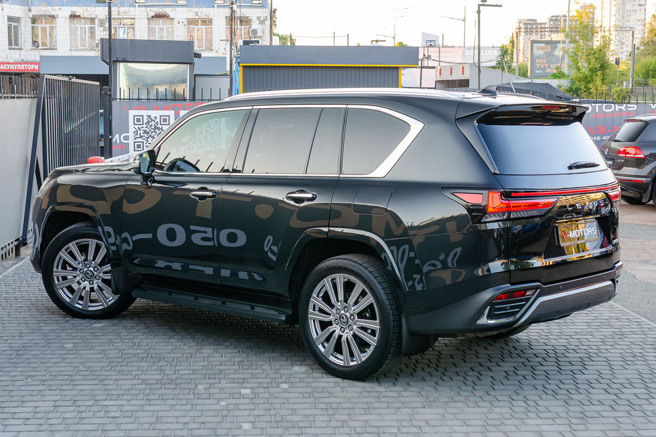 Продам Lexus LX 570 LX600 Superior 2023 года в Киеве