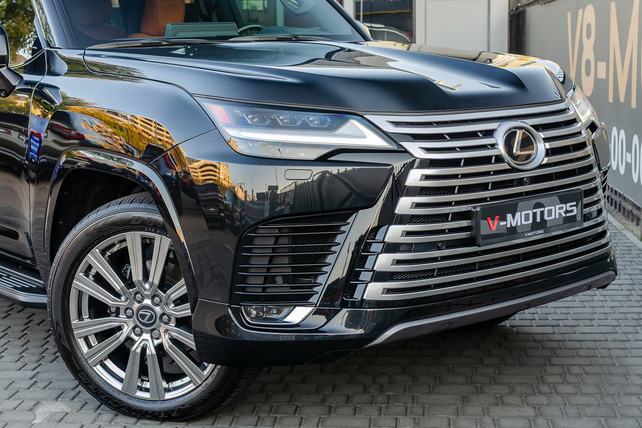 Продам Lexus LX 570 LX600 Superior 2023 года в Киеве