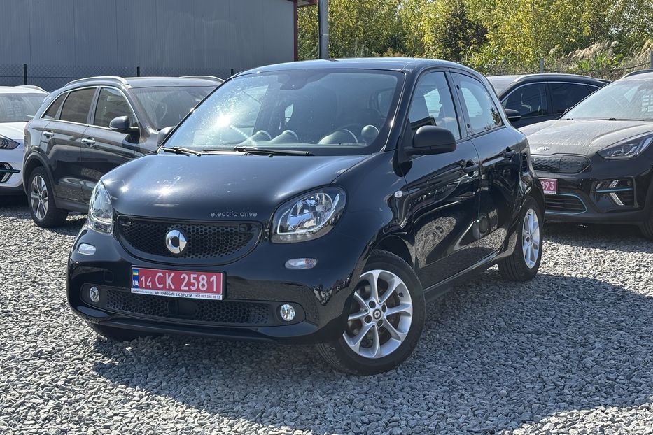 Продам Smart Forfour 22 квт 2018 года в Львове