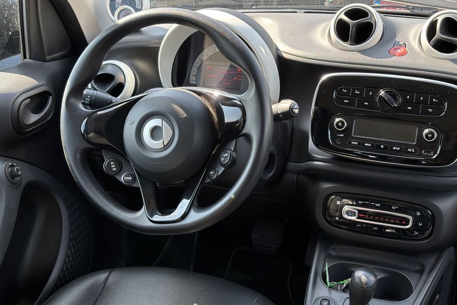 Продам Smart Forfour 22 квт 2018 года в Львове