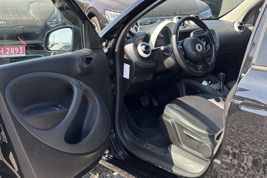 Продам Smart Forfour 22 квт 2018 года в Львове