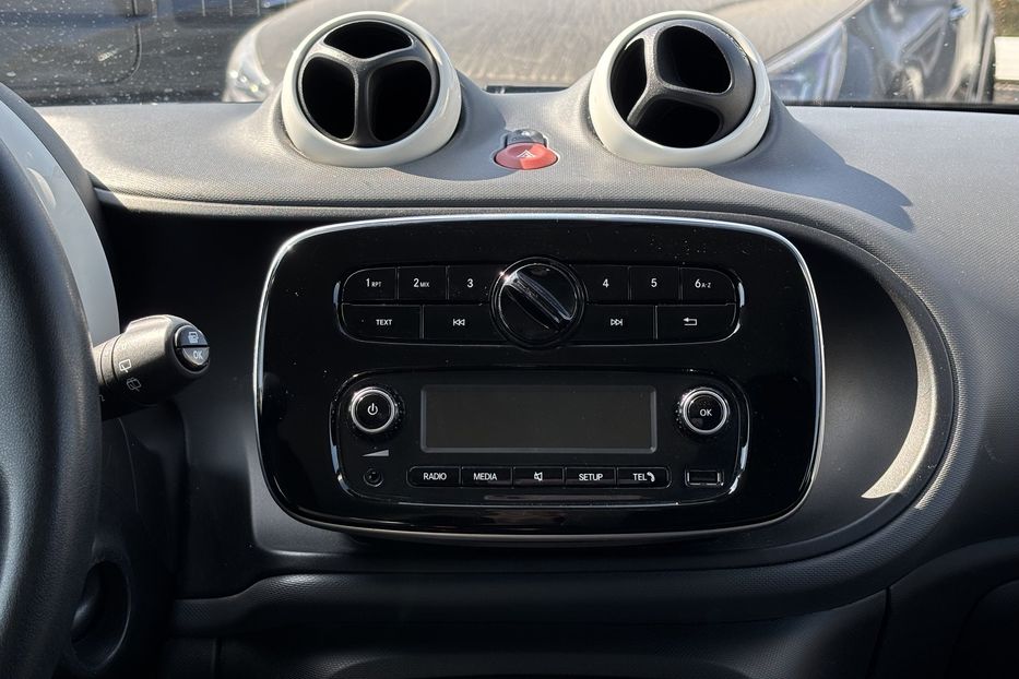Продам Smart Forfour 22 квт 2018 года в Львове