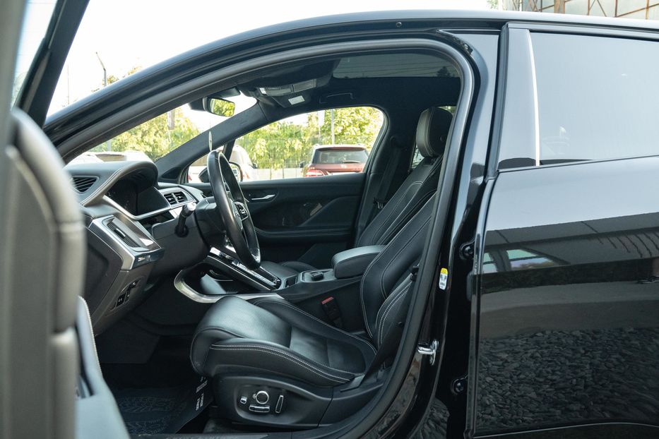 Продам Jaguar E-Pace First Edition 2018 года в Черновцах