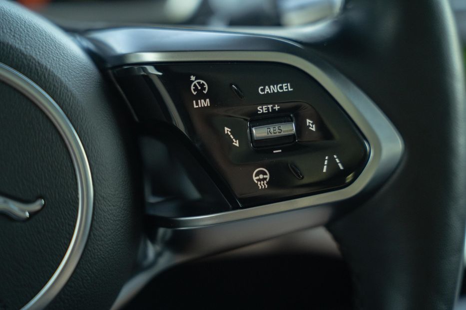 Продам Jaguar E-Pace First Edition 2018 года в Черновцах