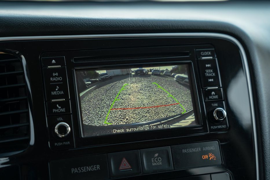 Продам Mitsubishi Outlander SE 2016 года в Черновцах