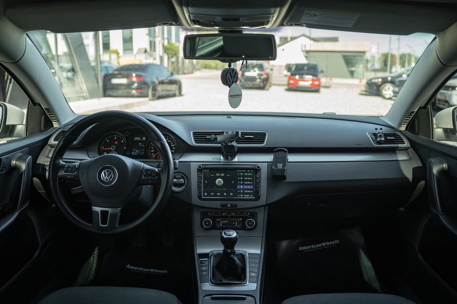 Продам Volkswagen Passat B7 2011 года в Черновцах