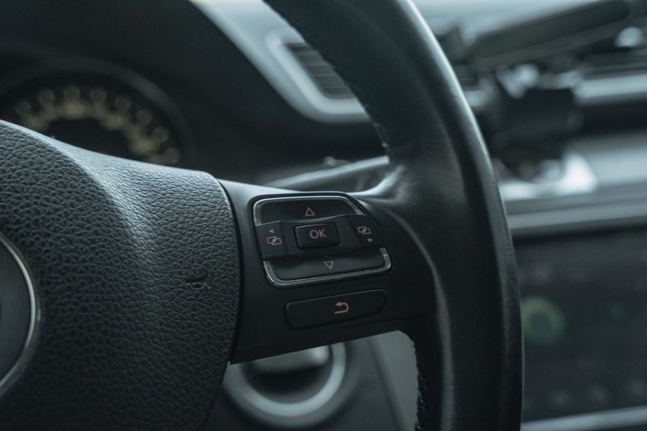 Продам Volkswagen Passat B7 2011 года в Черновцах