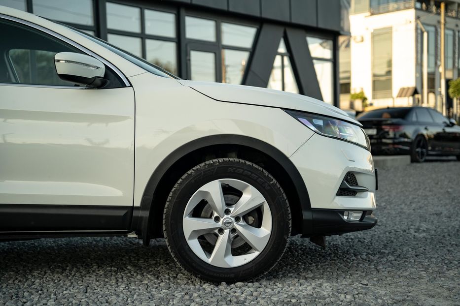 Продам Nissan Qashqai 2018 года в Черновцах