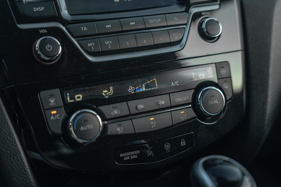 Продам Nissan Qashqai 2018 года в Черновцах