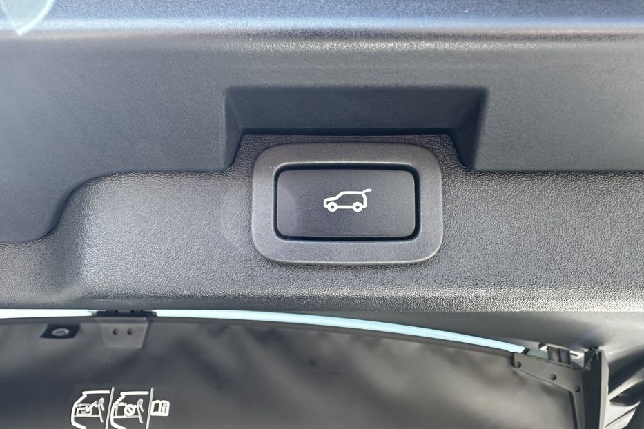 Продам Land Rover Discovery 5 HSE Luxury 2019 года в Киеве