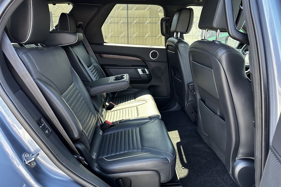 Продам Land Rover Discovery 5 HSE Luxury 2019 года в Киеве