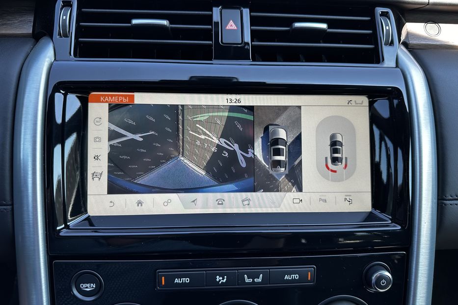 Продам Land Rover Discovery 5 HSE Luxury 2019 года в Киеве