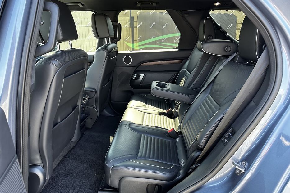 Продам Land Rover Discovery 5 HSE Luxury 2019 года в Киеве