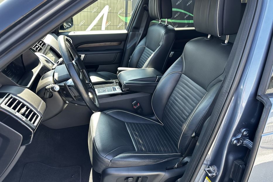 Продам Land Rover Discovery 5 HSE Luxury 2019 года в Киеве
