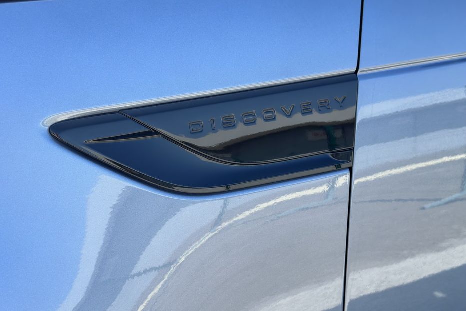 Продам Land Rover Discovery 5 HSE Luxury 2019 года в Киеве