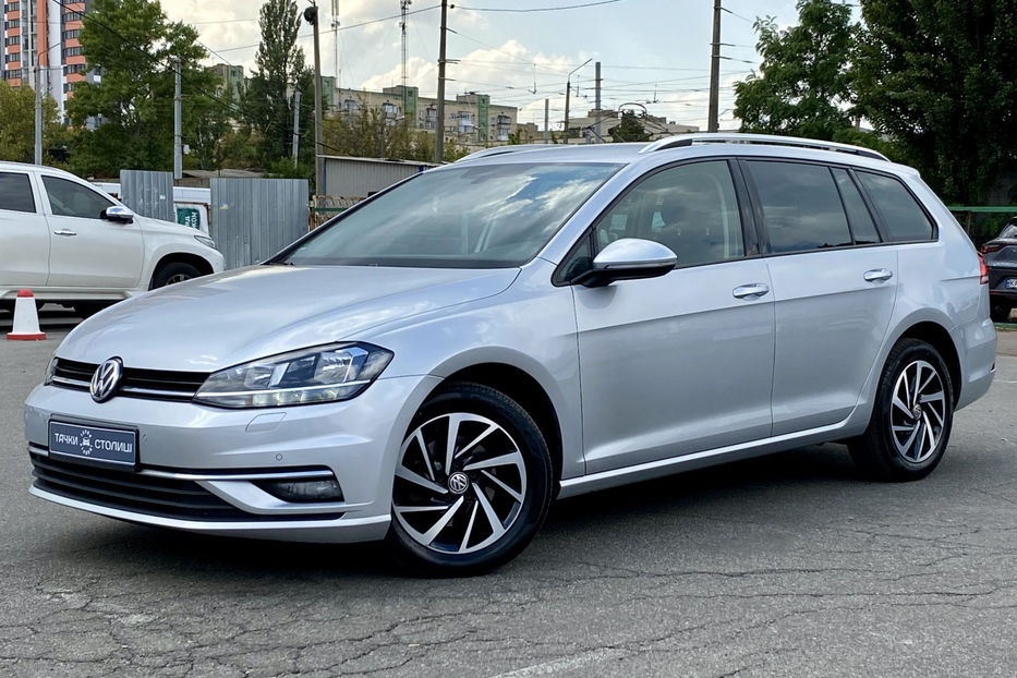 Продам Volkswagen Golf VII 2018 года в Киеве