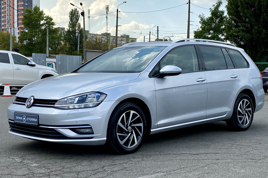 Продам Volkswagen Golf VII 2018 года в Киеве