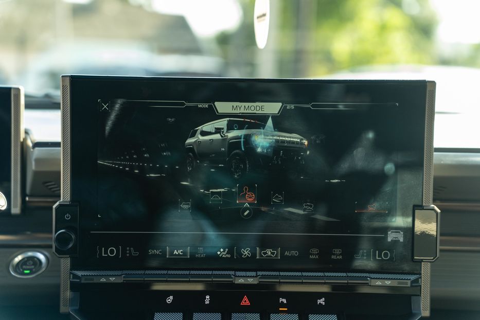 Продам Hummer Hummer EV 2024 года в Черновцах