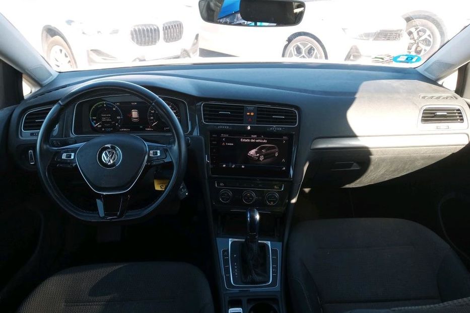 Продам Volkswagen e-Golf 36 KWH, vin  2019 года в Житомире