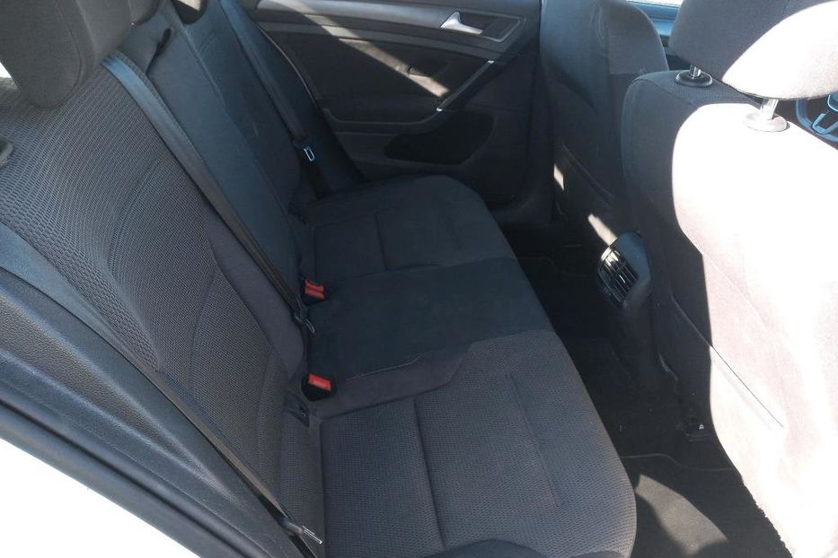 Продам Volkswagen e-Golf 36 KWH, vin  2019 года в Житомире
