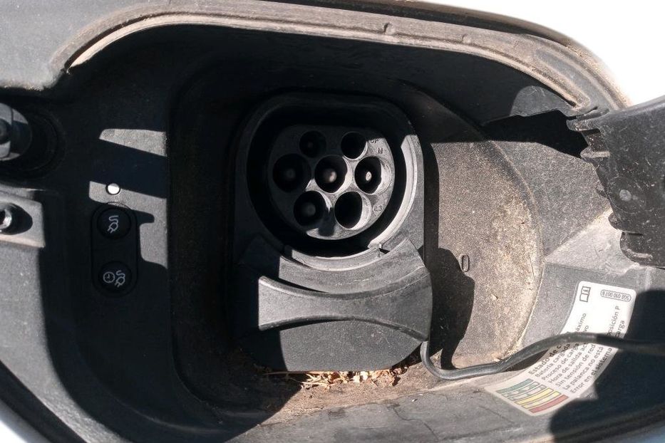 Продам Volkswagen e-Golf 36 KWH, vin  2019 года в Житомире