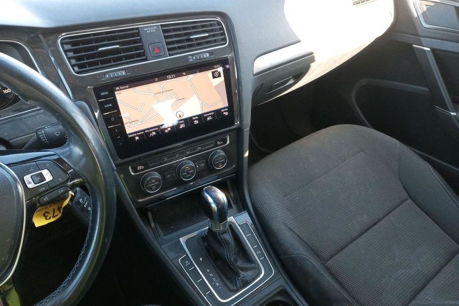 Продам Volkswagen e-Golf 36 KWH, vin  2019 года в Житомире